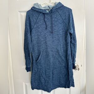 Universal Thread Heathered Blue Knit Top